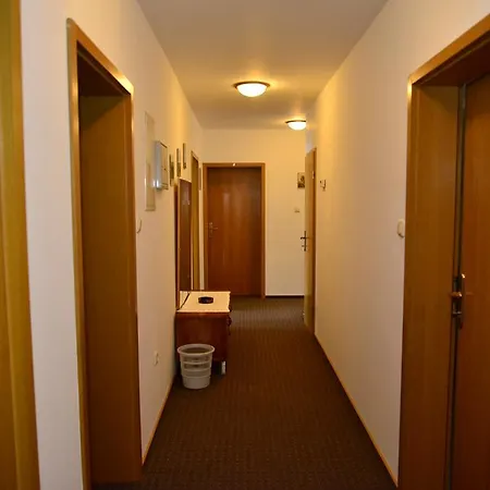 Guest house Pansion Rogovic